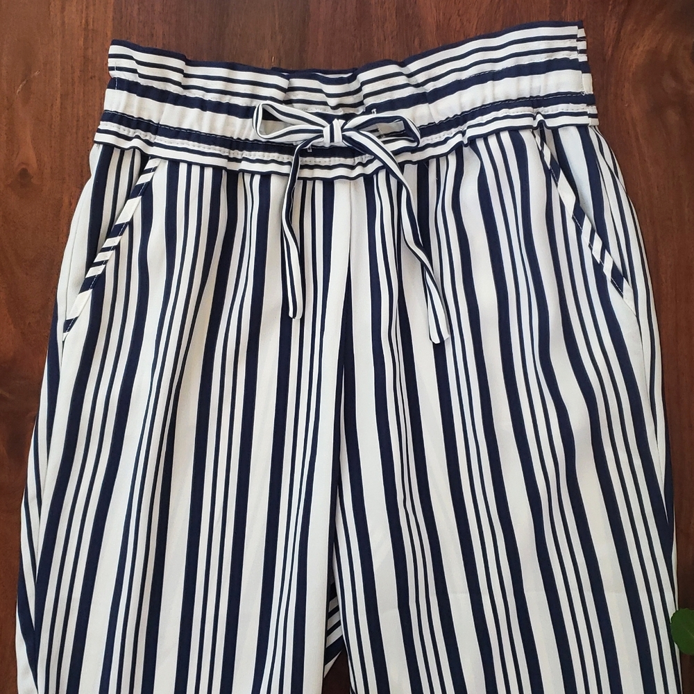 ZARA TRF Striped Paperbag Waist Pants Navy White Drawstring Crop XS - Picture 4 of 12